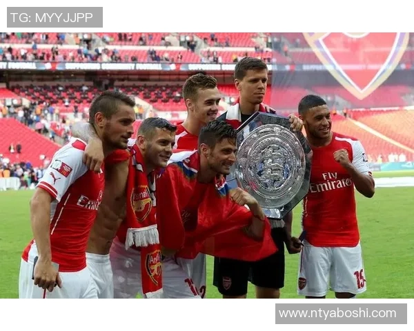 巴特与阿森纳历史交锋回顾及两队发展历程分析