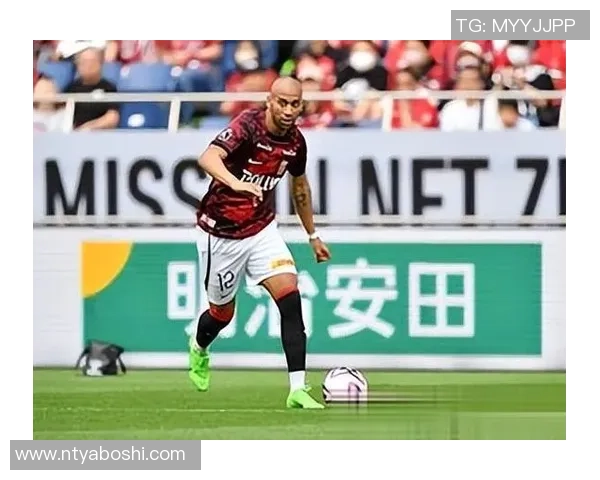 川崎山峰与磐田喜悦的激烈对决展现足球魅力与团队精神