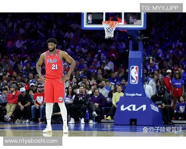 乔尔恩比德的篮球之路与未来展望:从天赋到冠军的追求与挑战 乔尔恩比德的篮球之路与未来展望:从天赋到冠军的追求与挑战