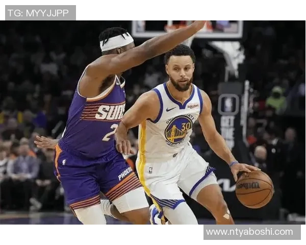 勇士与猛龙激战第3场争夺总冠军的关键时刻与精彩瞬间回顾