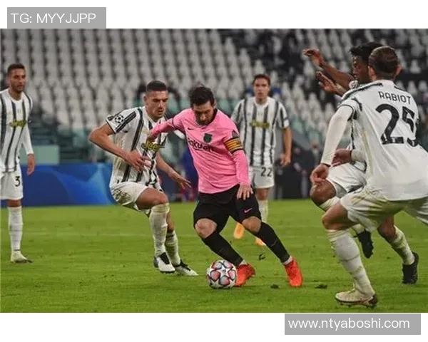 巴萨与尤文图斯阵型对比分析揭示战术博弈的精彩瞬间