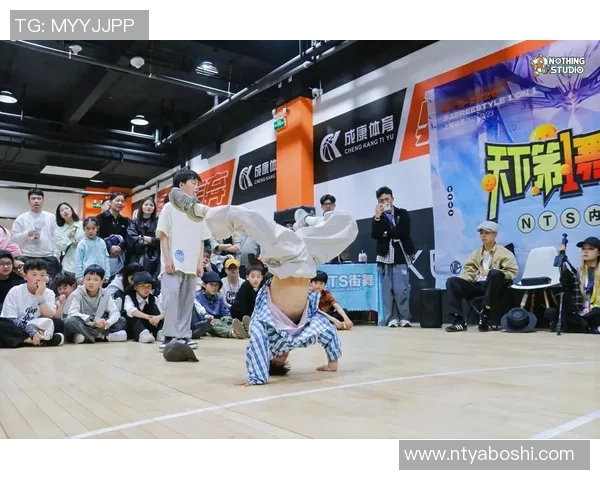 杭州街舞队与广州街舞队赛后战术分析与复盘探讨MBA 杭州街舞队与广州街舞队赛后战术分析与复盘探讨MBA