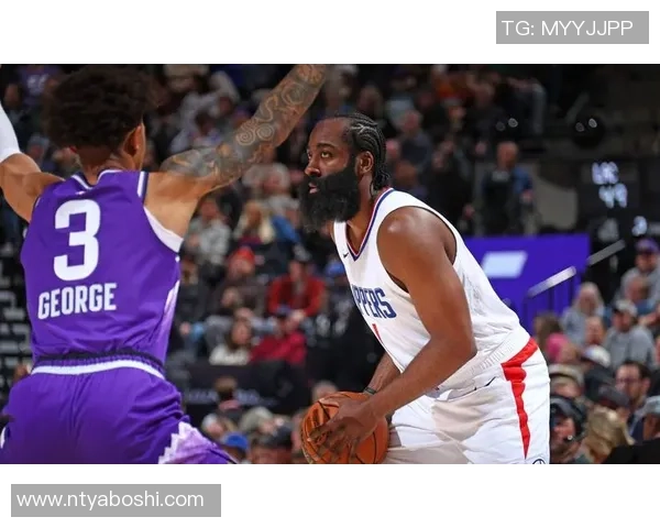 爵士队与快船队精彩对决回放直播全程回顾与分析 爵士队与快船队精彩对决回放直播全程回顾与分析