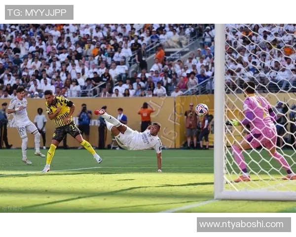 皇马与巴黎精彩对决回顾3月7日比赛录像全程回放